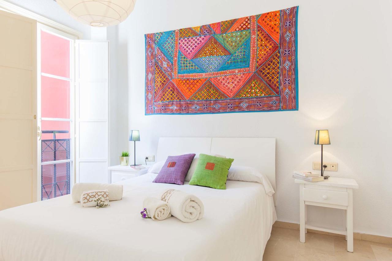 Duplex Santa Cruz Apartment Севиля Екстериор снимка